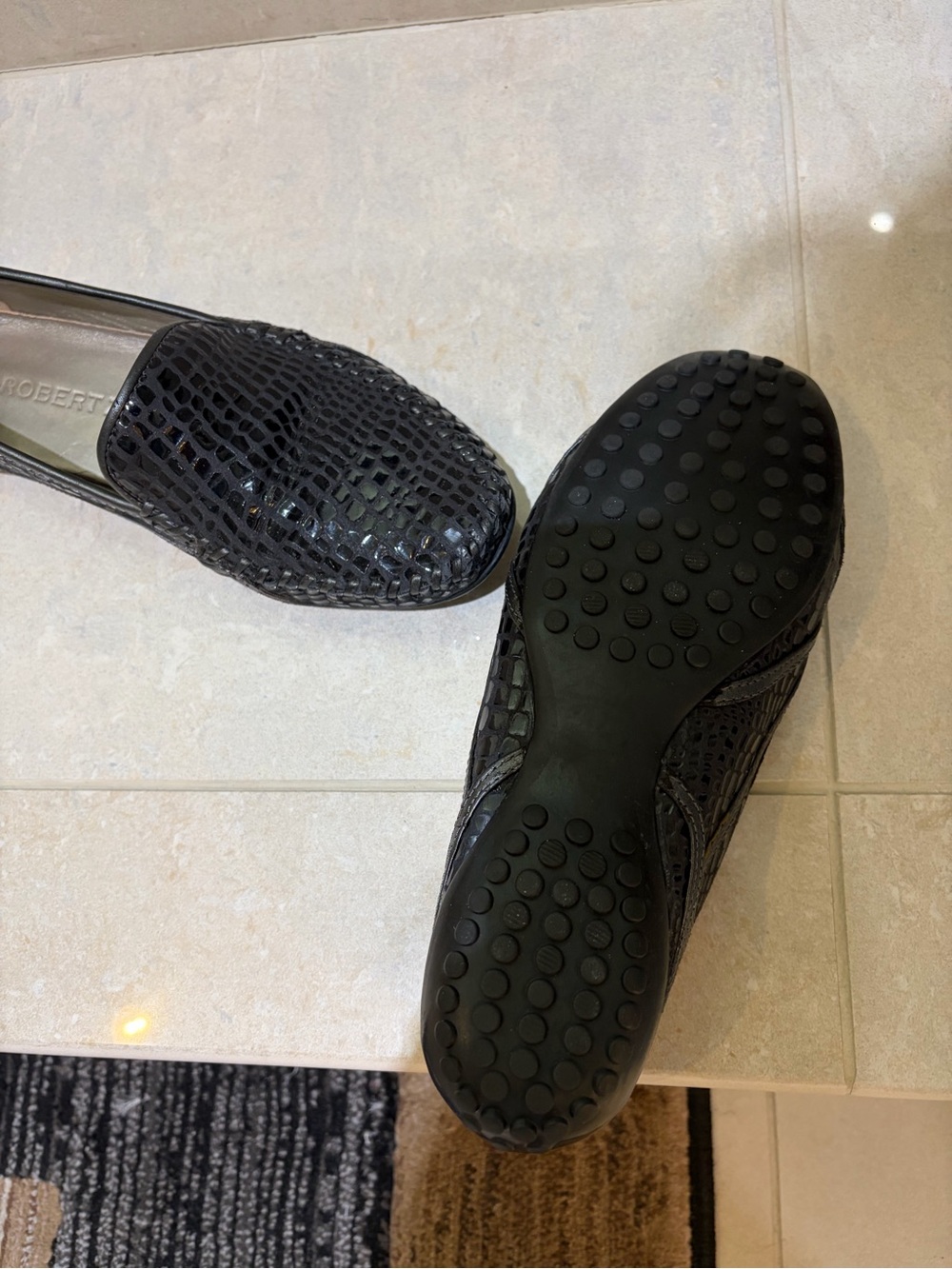 Robert Zur Black Croc-Embossed Slip-On Loafers